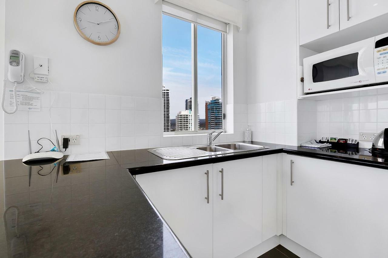 Pacific Views Resort Gold Coast Bagian luar foto